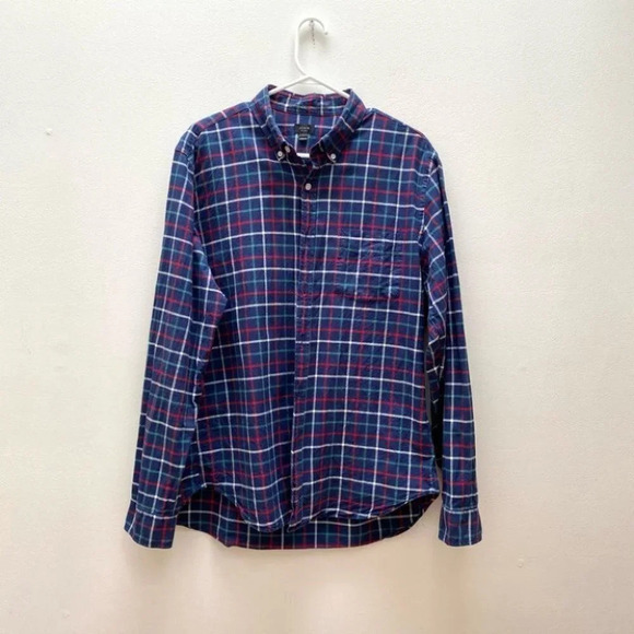 J. CREW - Plaid Button Down Oxford Shirt - Picture 3 of 7